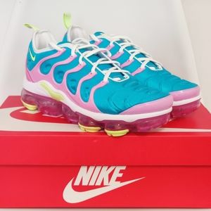 Nike Air Vapormax Plus White Teal Volt size 8